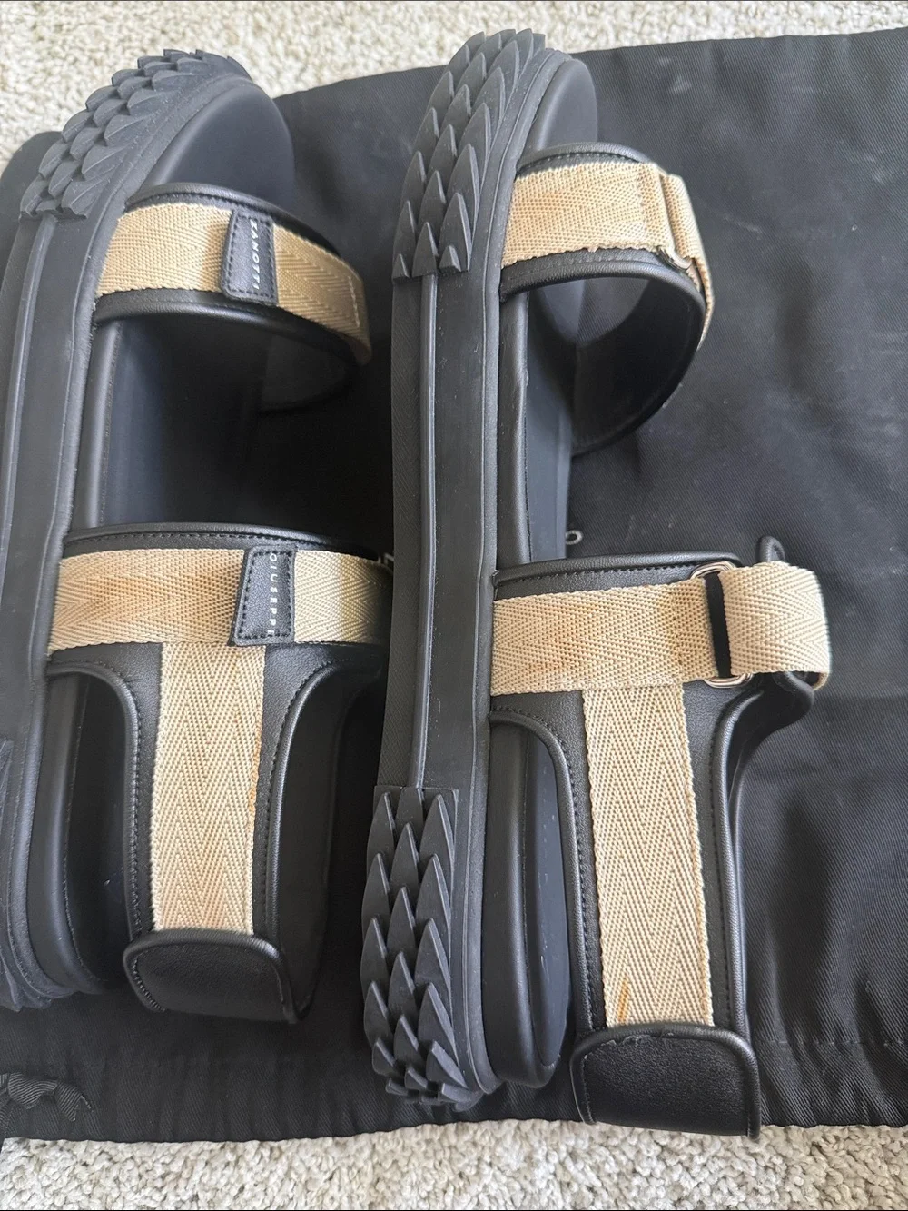 Giuseppe Zanotti Men’s Beige and Black Strap Sandals